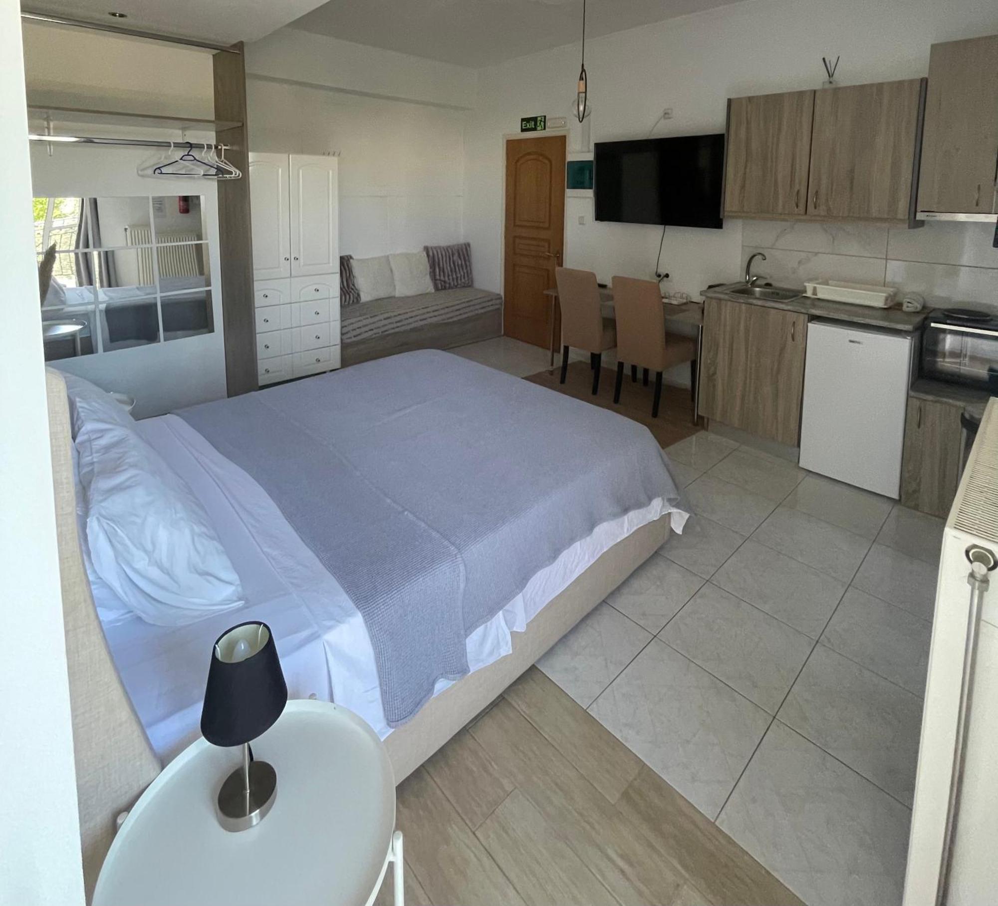 Greece Apartments Now パトラ エクステリア 写真