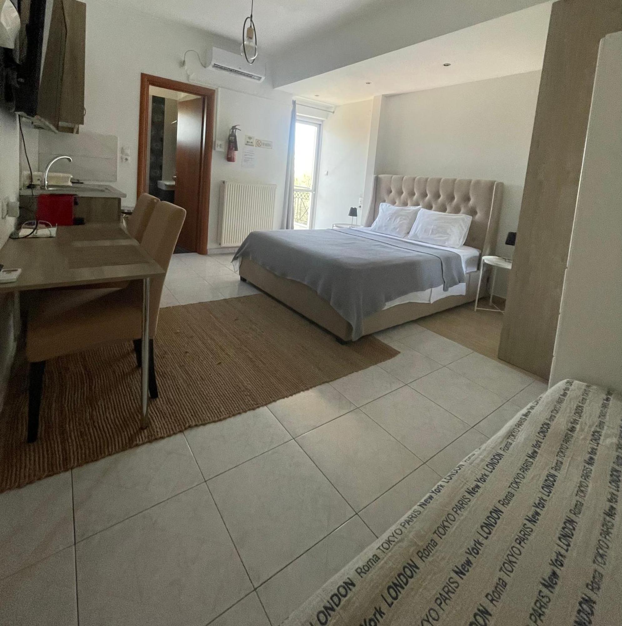 Greece Apartments Now パトラ エクステリア 写真